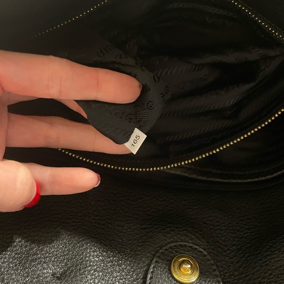 Prada Leather Tote Black, 💯 Authentic - Picture 10 of 10